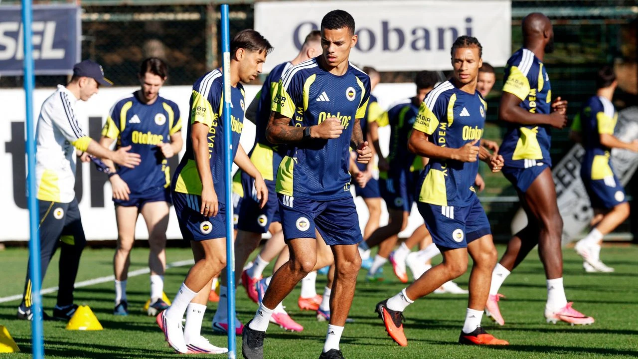 Fenerbahçe’de Konyaspor Mesaisi: İsmail Kartal Son Provaları Yaptırdı