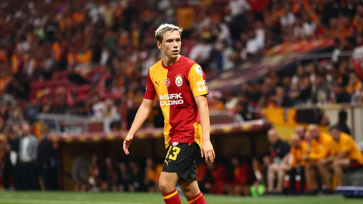 Galatasaray’ın Rus yıldızı Aleksey Batrakov’dan PSG ve Barcelona itirafı
