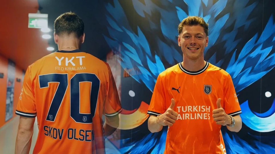 Başakşehir Skov Olsen transfer gelişmesi: Skov Olsen Başakşehir transferi resmen açıklandı | Spor Haberleri