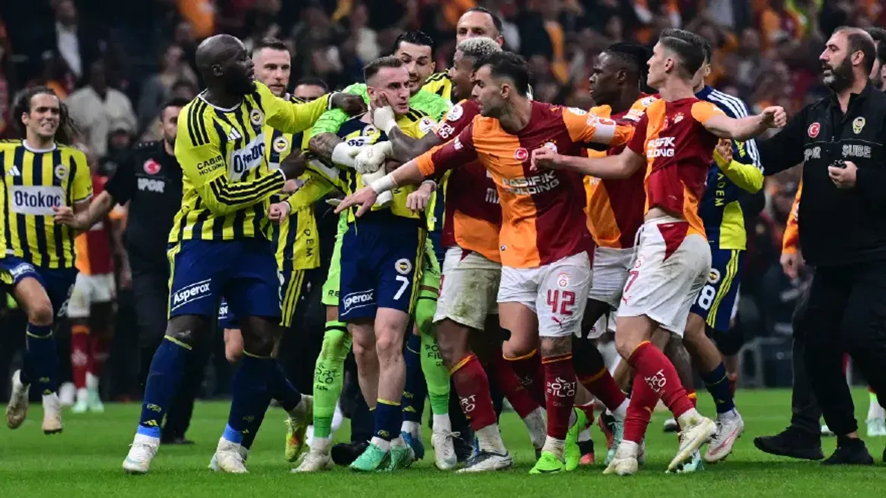 Fenerbahçe'den derbiye dair açıklama: Galatasaray'dan 2 isim gösterildi