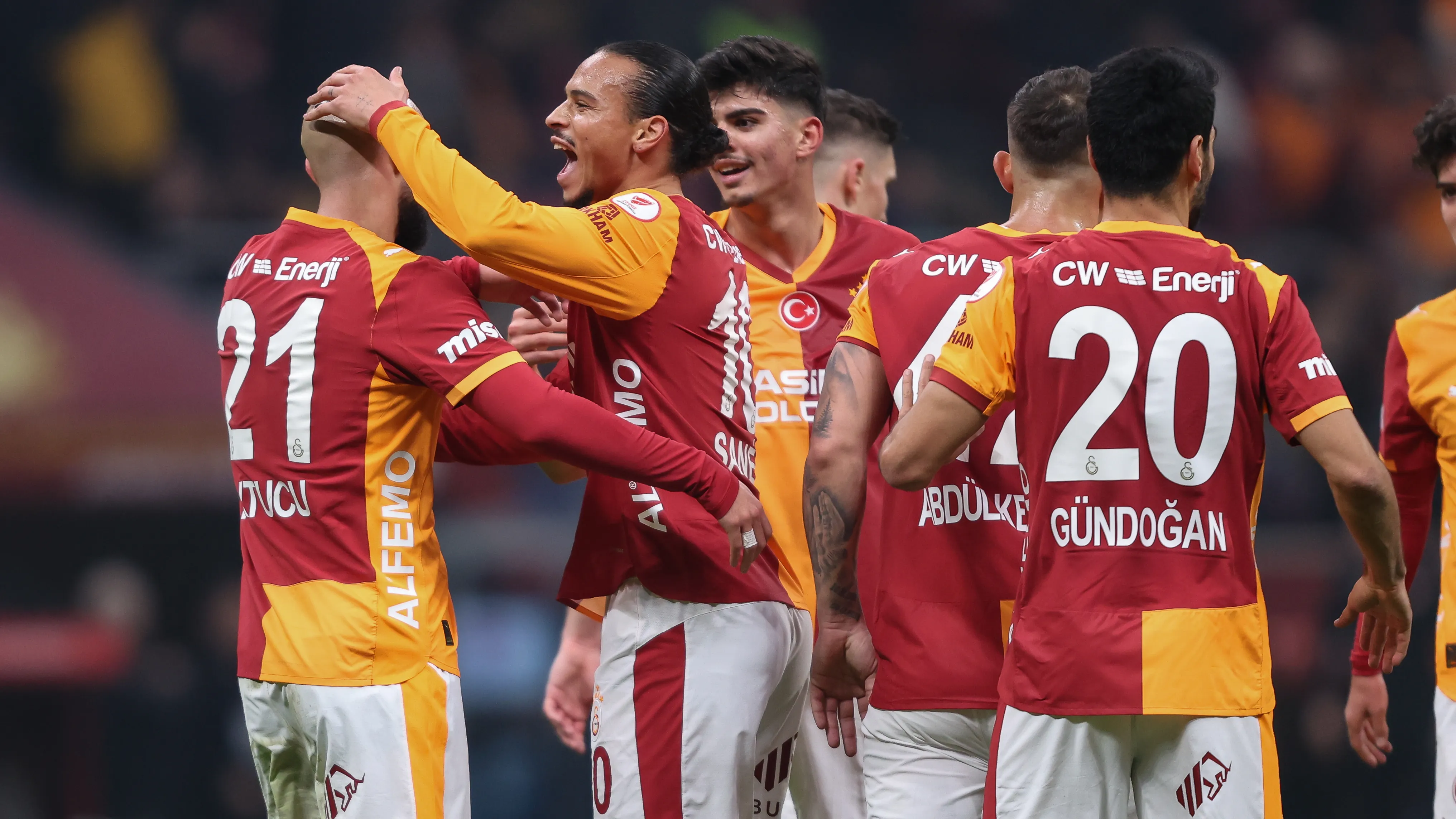 Galatasaray İstanbul: Yayınla ilgili tüm bilgiler bir arada. Gala'nın maçlarını televizyonda ve internet üzerinden canlı olarak kim yayınlıyor?