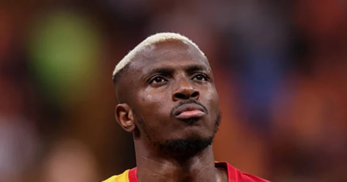 Tottenham, Victor Osimhen için Arsenal ile mücadele ediyor: Galatasaray, 80 milyon Euro artı bir takas bedeli belirledi.