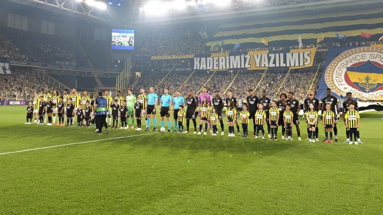 Fenerbahçe-Lyon ilk yarı özeti: Openda’nın golüyle Lyon 1-0 önde İZLE