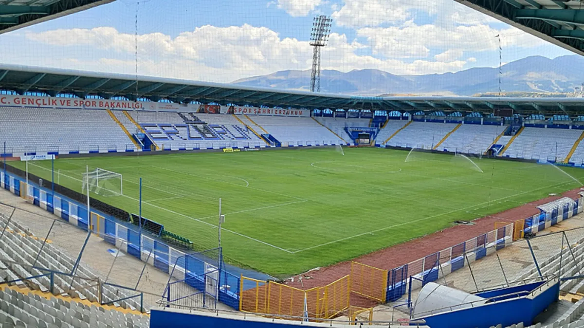 Erzurumspor'un evi yeniden tam kapasite! Galatasaray maçıyla birlikte...