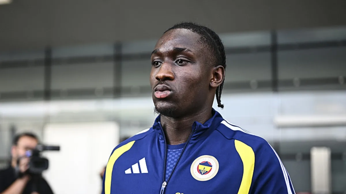 Fenerbahçe’de Sidiki Cherif Bombası: Ipswich Town Resmi Teklif Yaptı