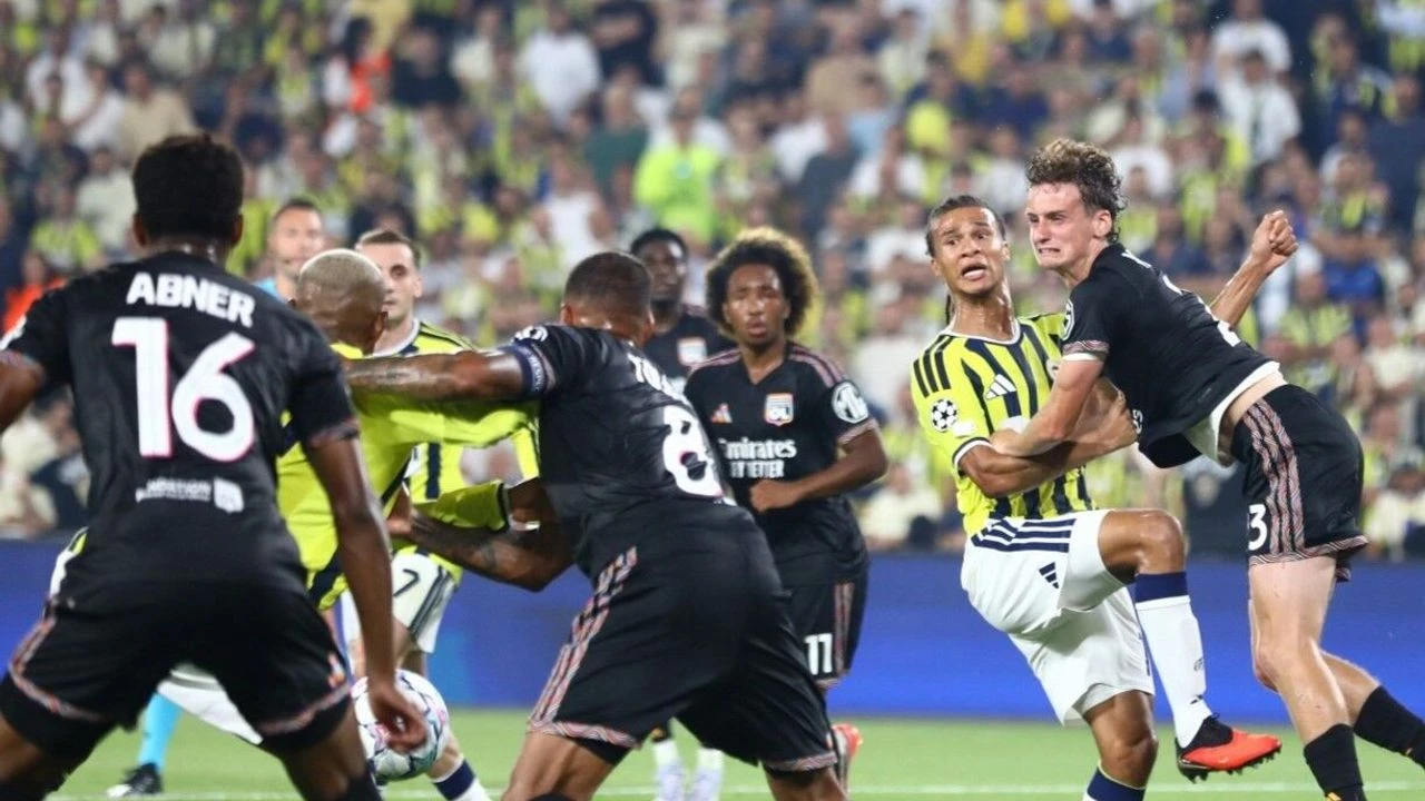 Fenerbahçe - Lyon maçına medyadan yoğun ilgi