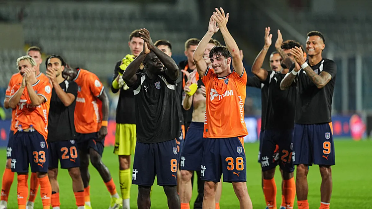 İstanbul Başakşehir, Süper Lig'de Konyaspor'a konuk olacak