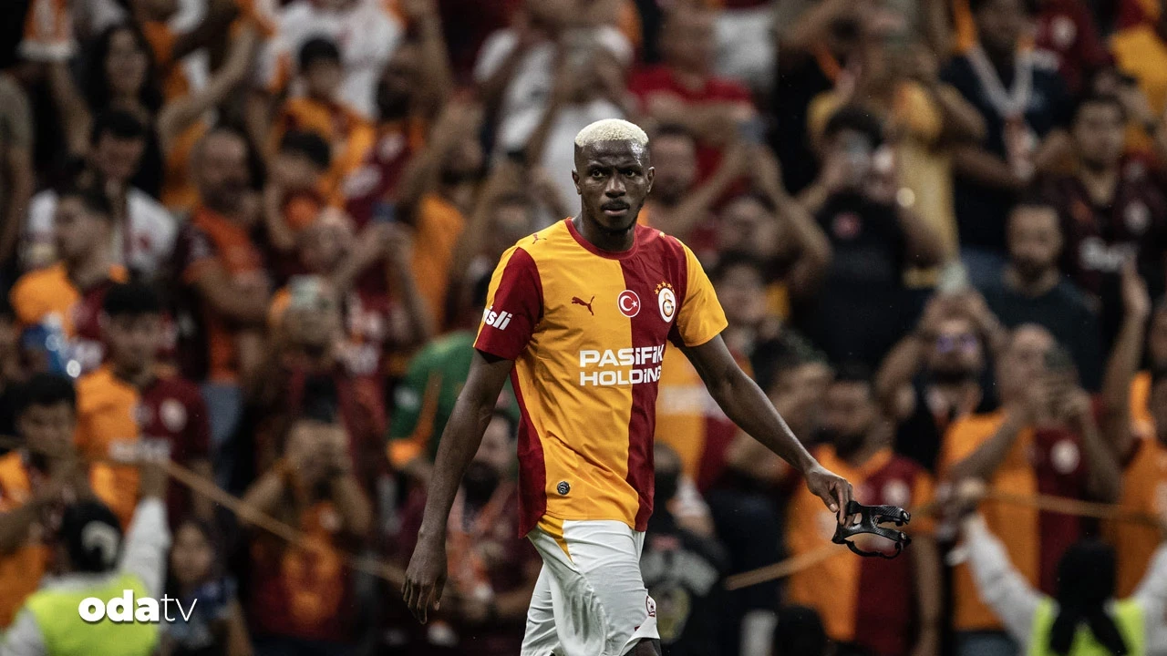 Galatasaray'ı Osimhen de kurtaramadı: 'Yönetim İstifa' tezahüratları