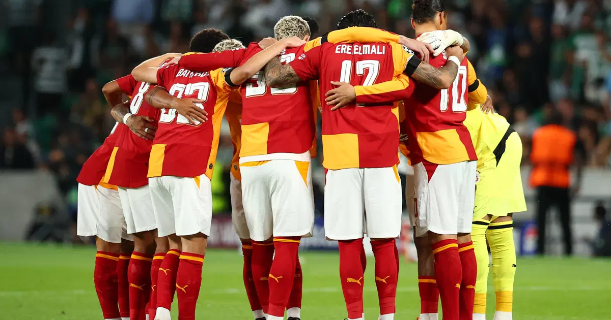 Galatasaray, Şampiyonlar Ligi'nde Barcelona karşısında