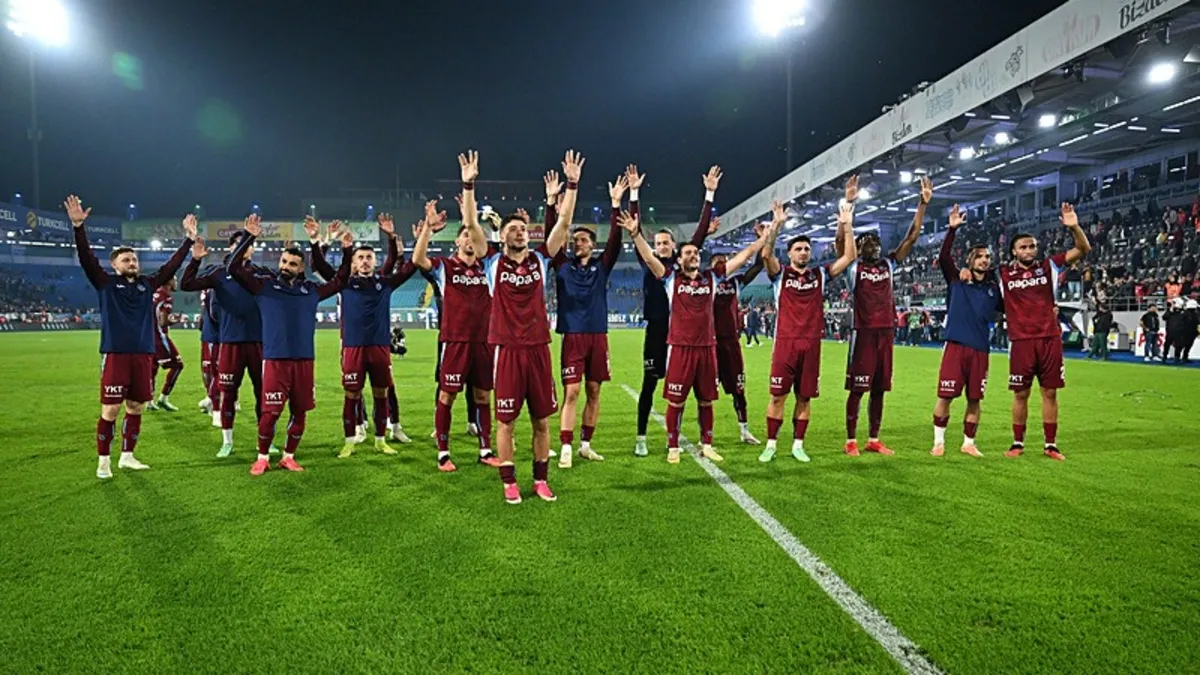 Trabzonspor'un yıldızına maç sonu övgü dolu sözler!