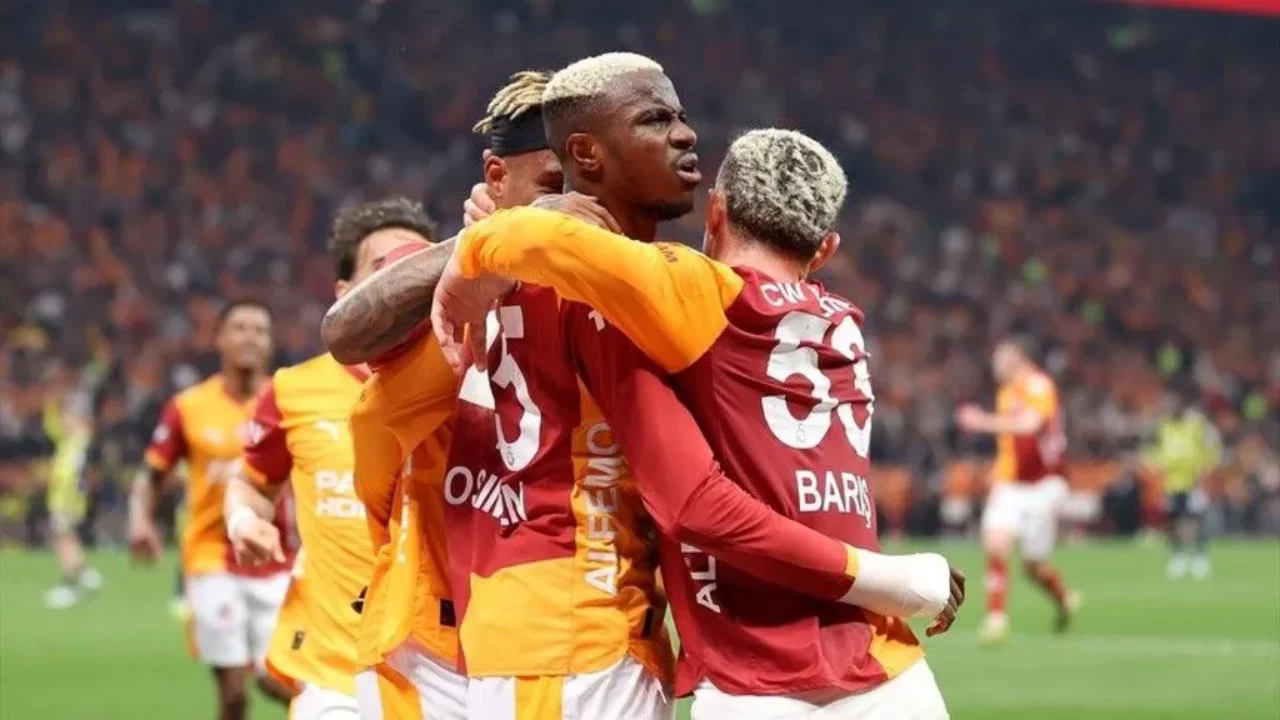 Galatasaray'dan derbide çıkan olaylarla ilgili açıklama: Hiçbir provokasyon bizi hedeflerimizden uzaklaştıramayacak