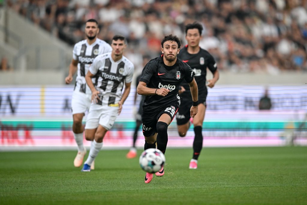 Beşiktaş turu geçti! Lig aşamasına yakın