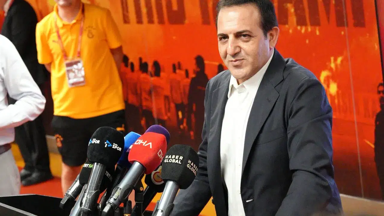 Galatasaray yönetiminden transfer mesajı Son sözü henüz söylemedik