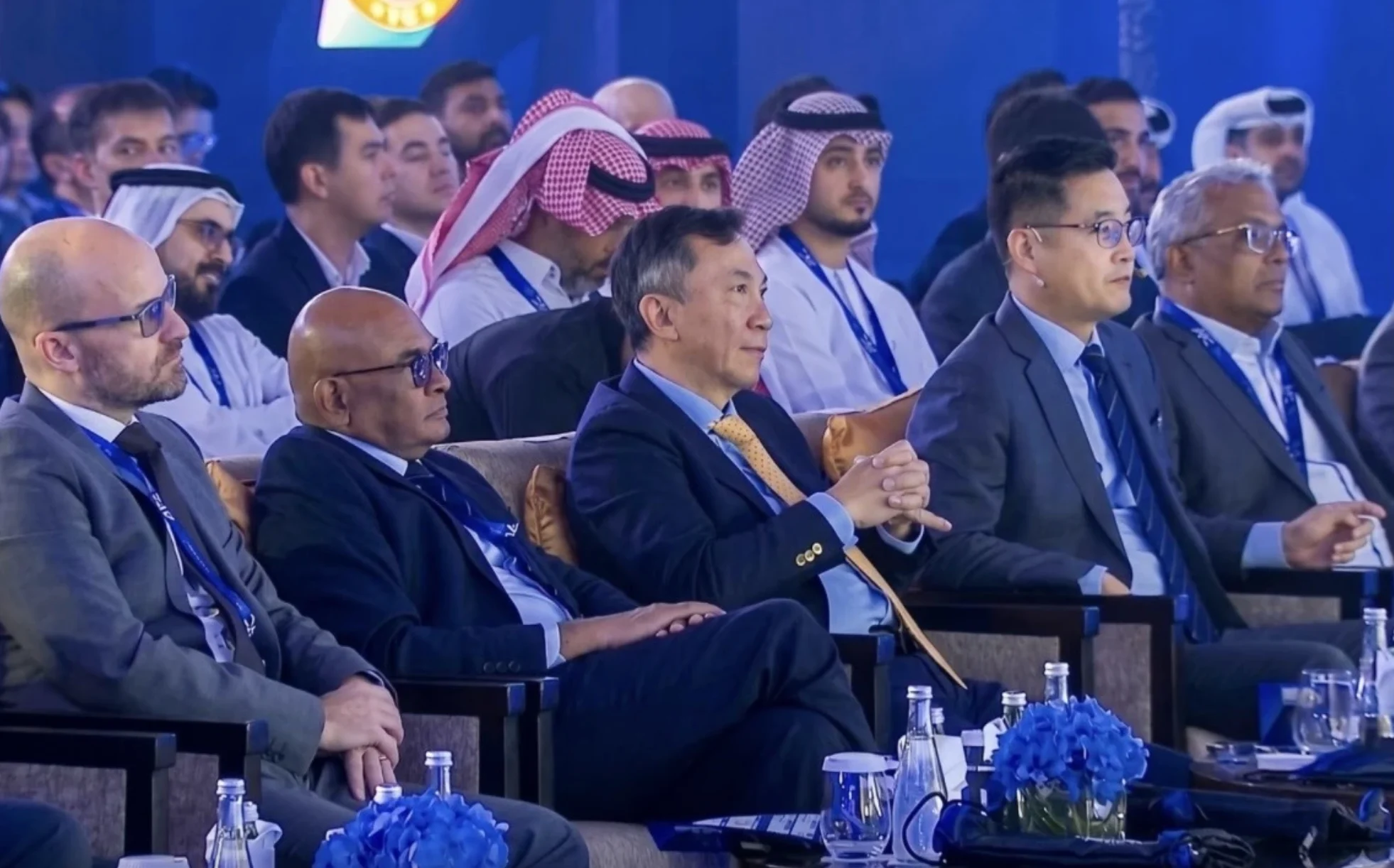 Vietnam Futbol Federasyonu Başkanı Tran Quoc Tuan, Asya'nın en önemli futbol etkinliğine katıldı; iki Vietnam kulübü hangi grupta yer alacak?