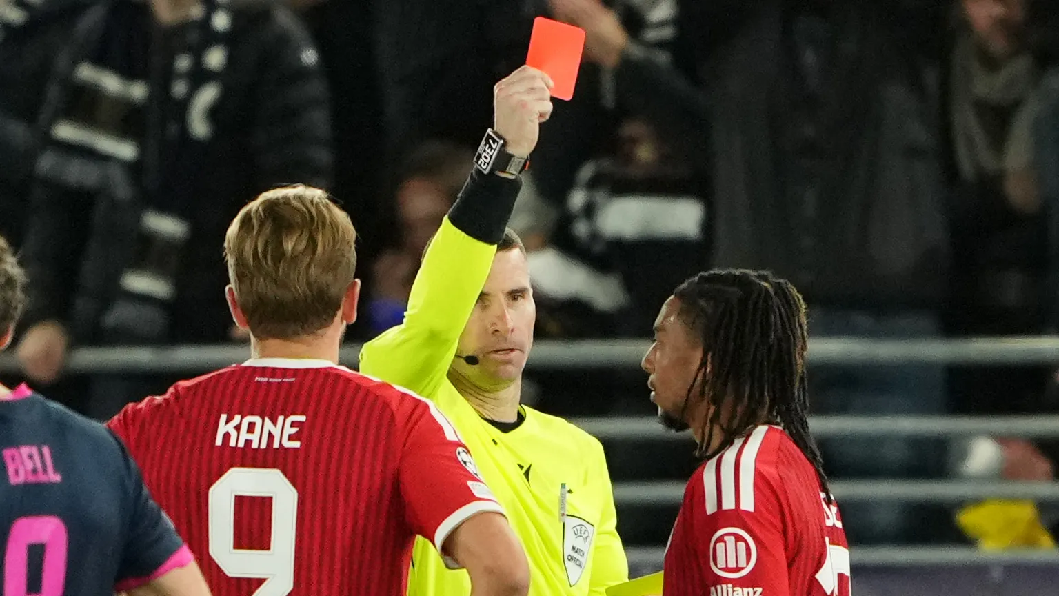 Harry Kane, Bayern Münih'in Şampiyonlar Ligi'nde Viking ile berabere kaldığı nefes kesen maçta Michael Olise'nin kırmızı kart görmesini ‘üzücü’…