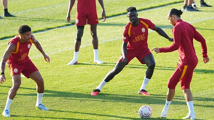 Galatasaray, yeni sezon hazırlıklarını sürdürdü