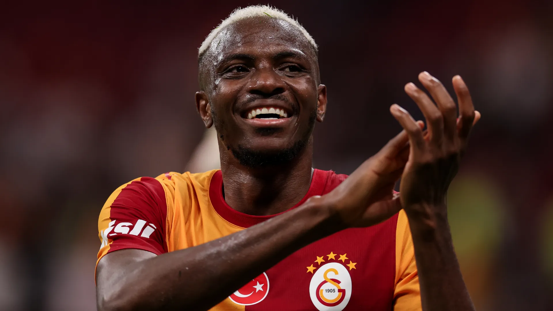 İstanbul derbisinde Osimhen durdurulamıyor: Fenerbahçe'yi 2-1 yenen Galatasaray farkı açıyor