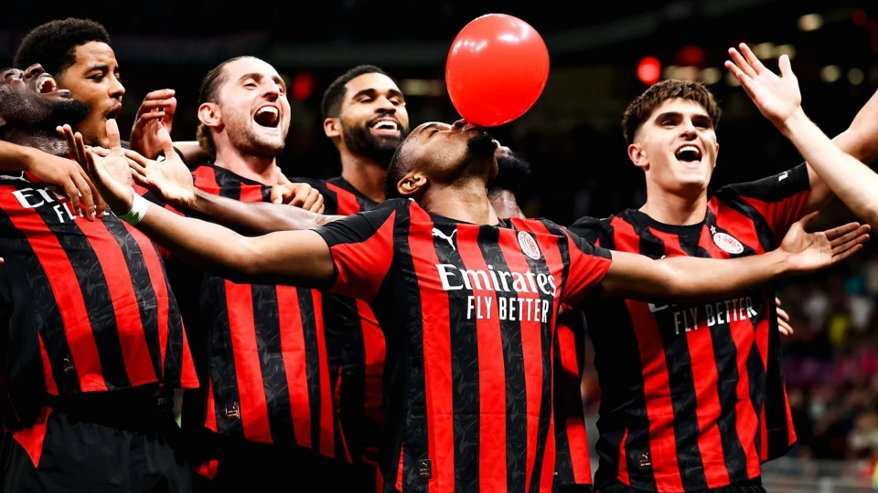 Galatasaray'dan Christopher Nkunku harekatı: Milan ile görüşmeler ve transferdeki son durum | Futbol Haberleri