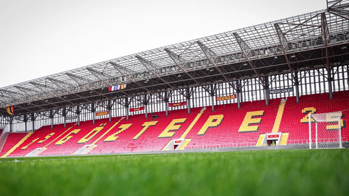 CANLI YAYIN | Göztepe - Trabzonspor özel maçı! İsmail Köybaşı jübile yapıyor