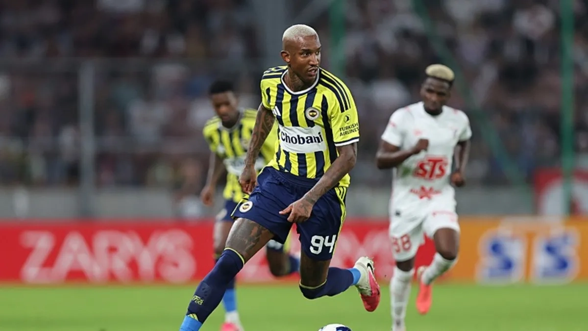 Fenerbahçe’de Anderson Talisca Bilmecesi: Önce Yazdı Sonra Sildi