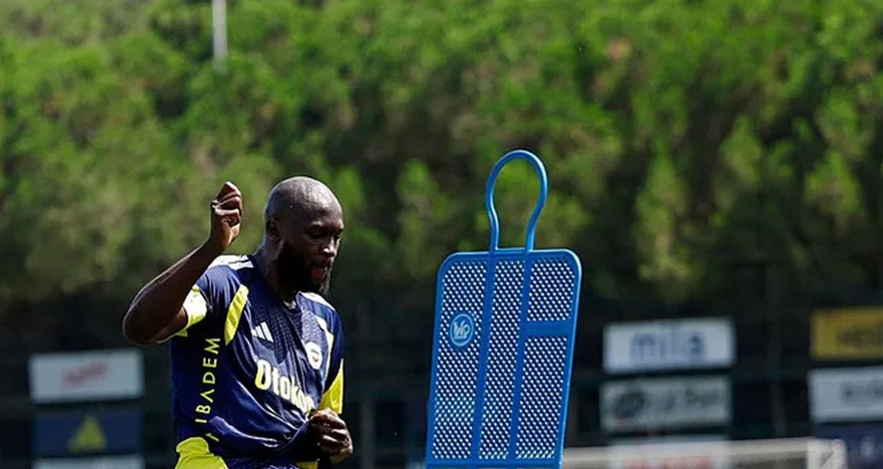 Fenerbahçe, Lukaku'yu Şampiyonlar Ligi'ne ekledi