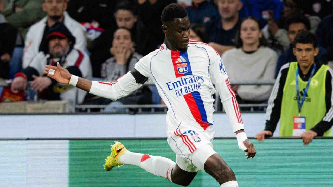 Moussa Niakhate'den övgü: 'Fenerbahçe gibi olağanüstü bir kulüp...'