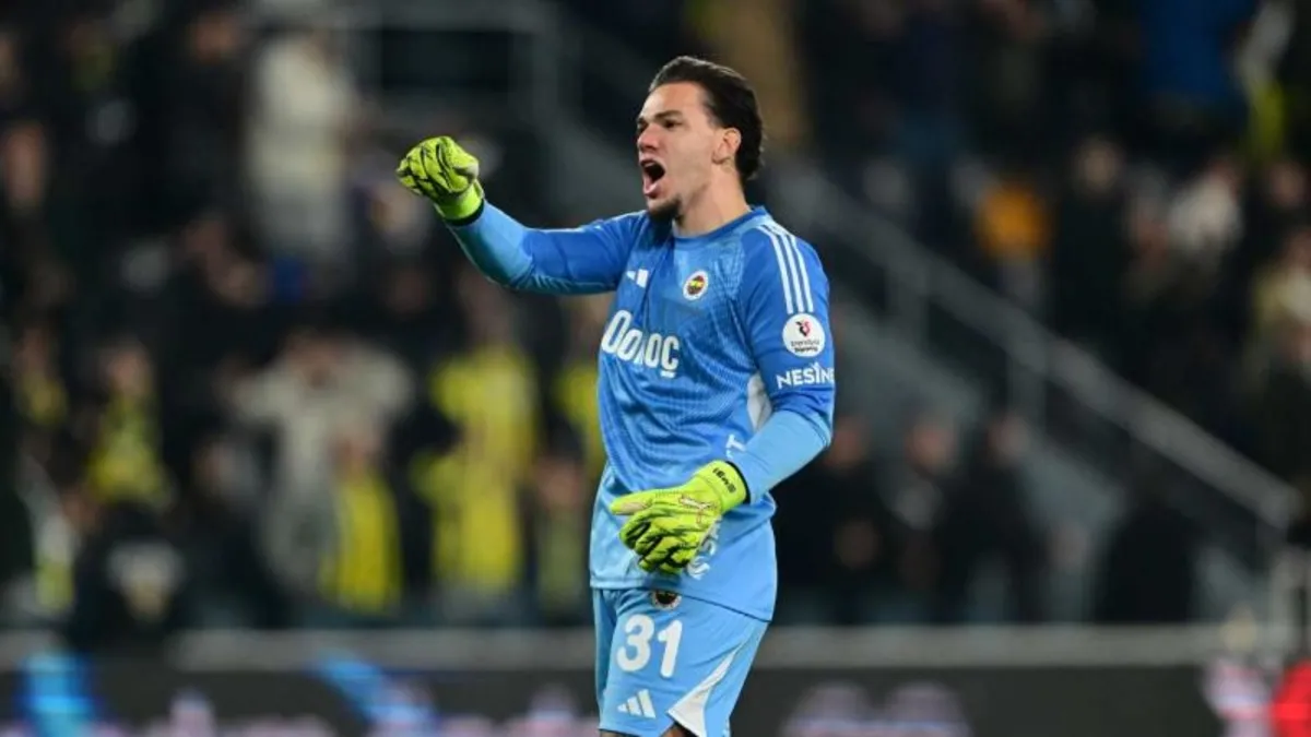 Fenerbahçe'de Ederson ile yollar ayrılıyor!