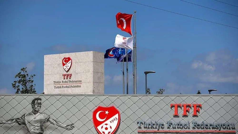 Rüşvet skandalından sonra TFF'de taşları yerinden oynatacak istifa