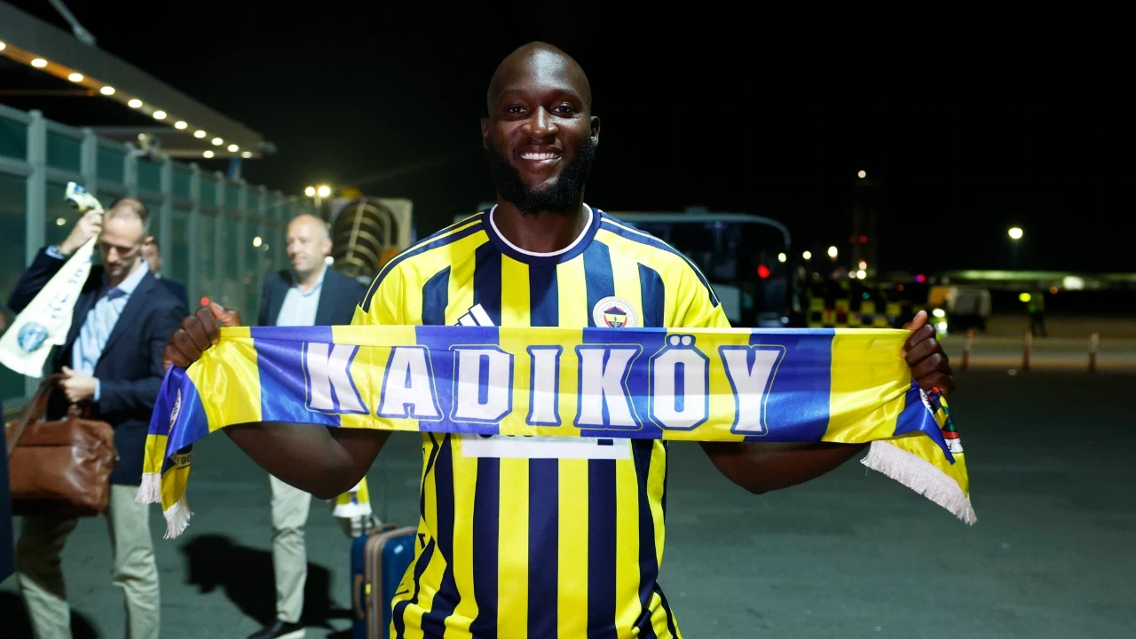 Fenerbahçe Romelu Lukaku'ya kavuştu: 'Çok iyi bir takıma geldim'