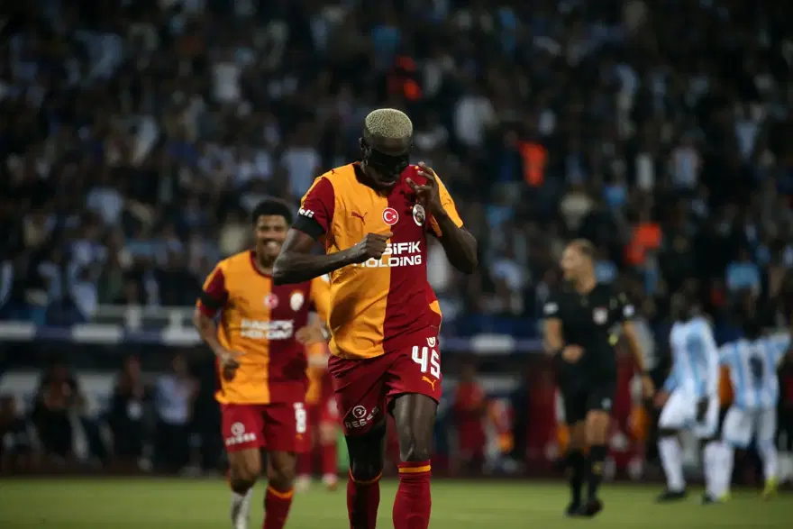 Galatasaray Erzurumspor'u 4-0 mağlup etti! Osimhen iki golle yıldızlaştı