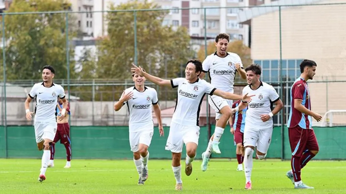 Beşiktaş U19, Trabzonspor U19'u 4-1 mağlup etti!