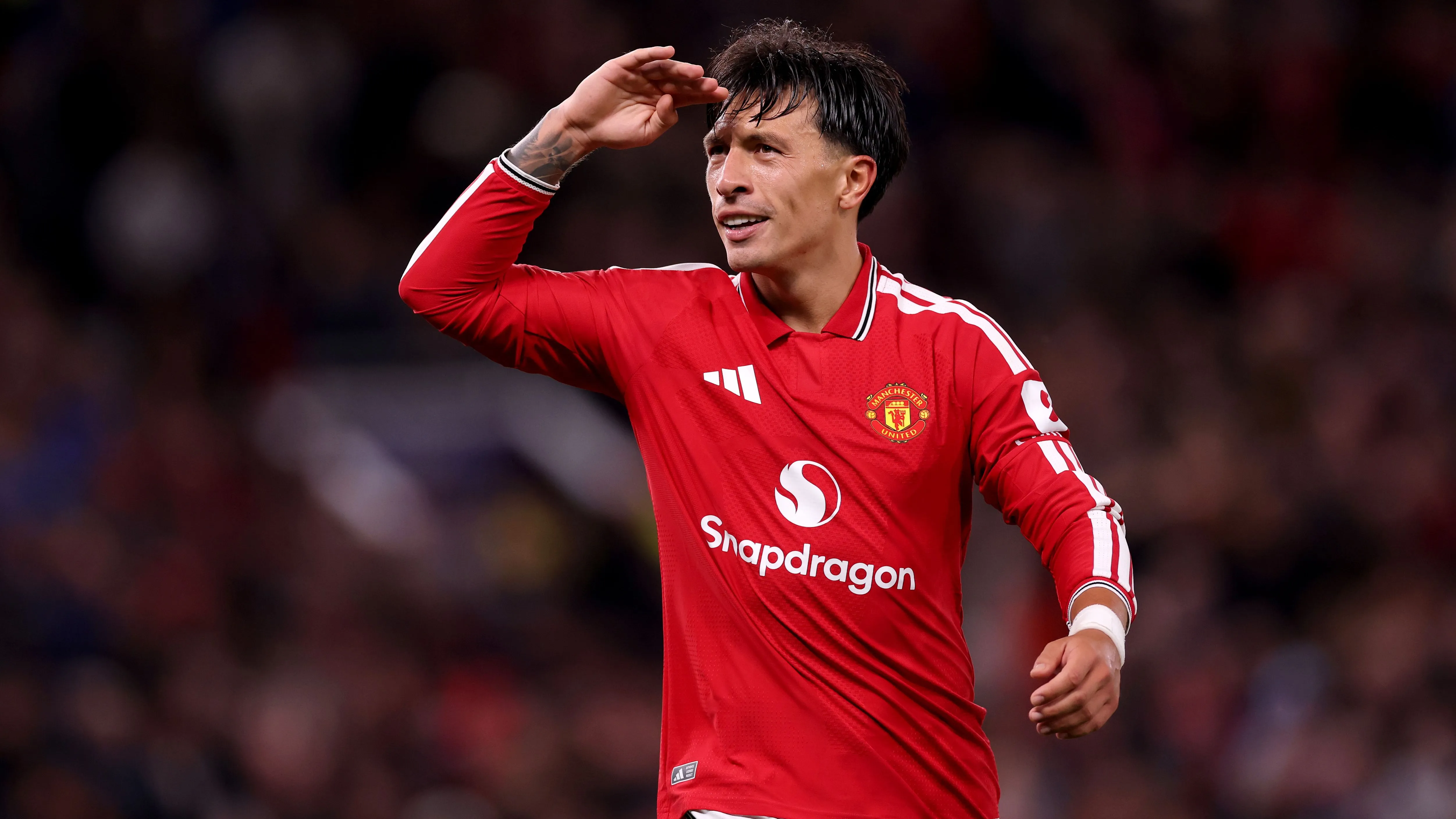 ‘O bu kulübün geleceği!’ - Lisandro Martinez, Şampiyonlar Ligi’ndeki ustalık dersi niteliğindeki performansın ardından Manchester United’ın…