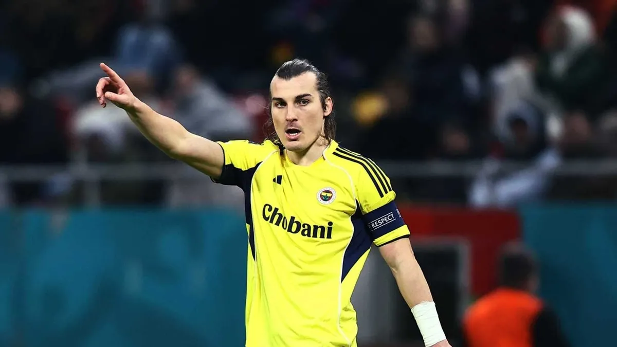 Ve Çağlar Söyüncü Fenerbahçe'den ayrıldı! Yeni adresi Süper Lig ekibi