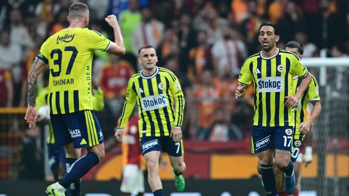 Fenerbahçe'de İrfan Can Kahveci seriyi sürdürdü!