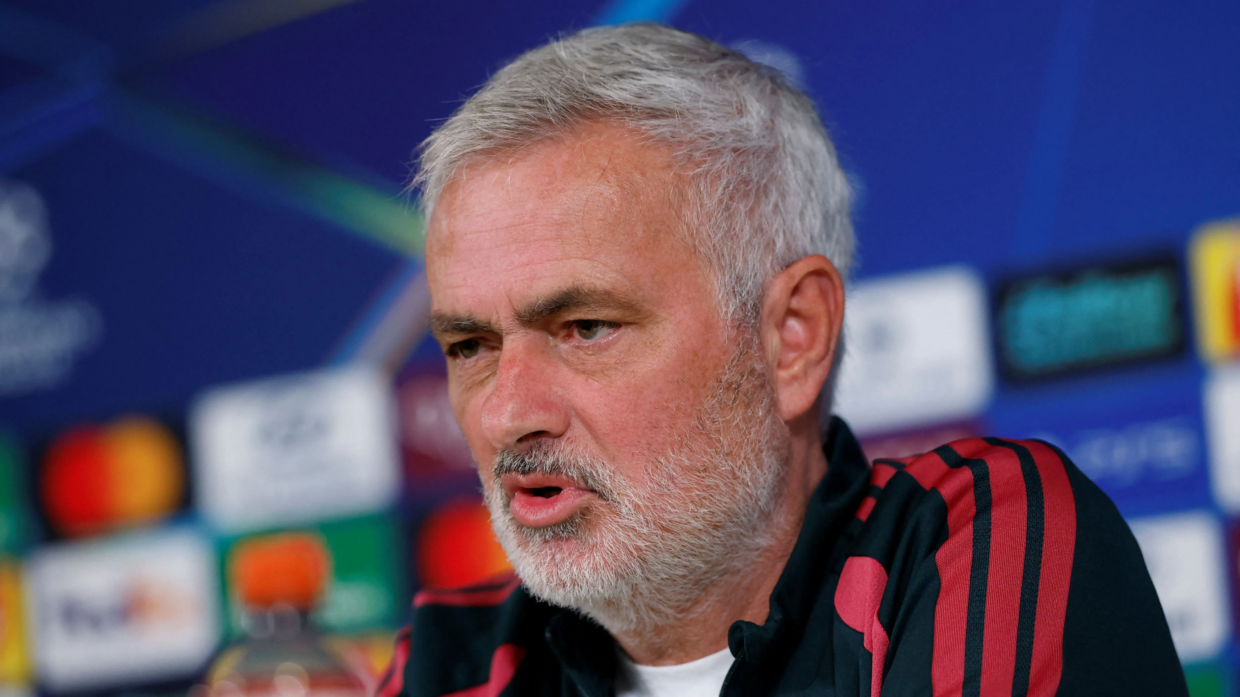 “Real Madrid'in hedefi Şampiyonlar Ligi'ni kazanmak değil”: Jose Mourinho, Leipzig maçı öncesinde beklentileri düşürdü