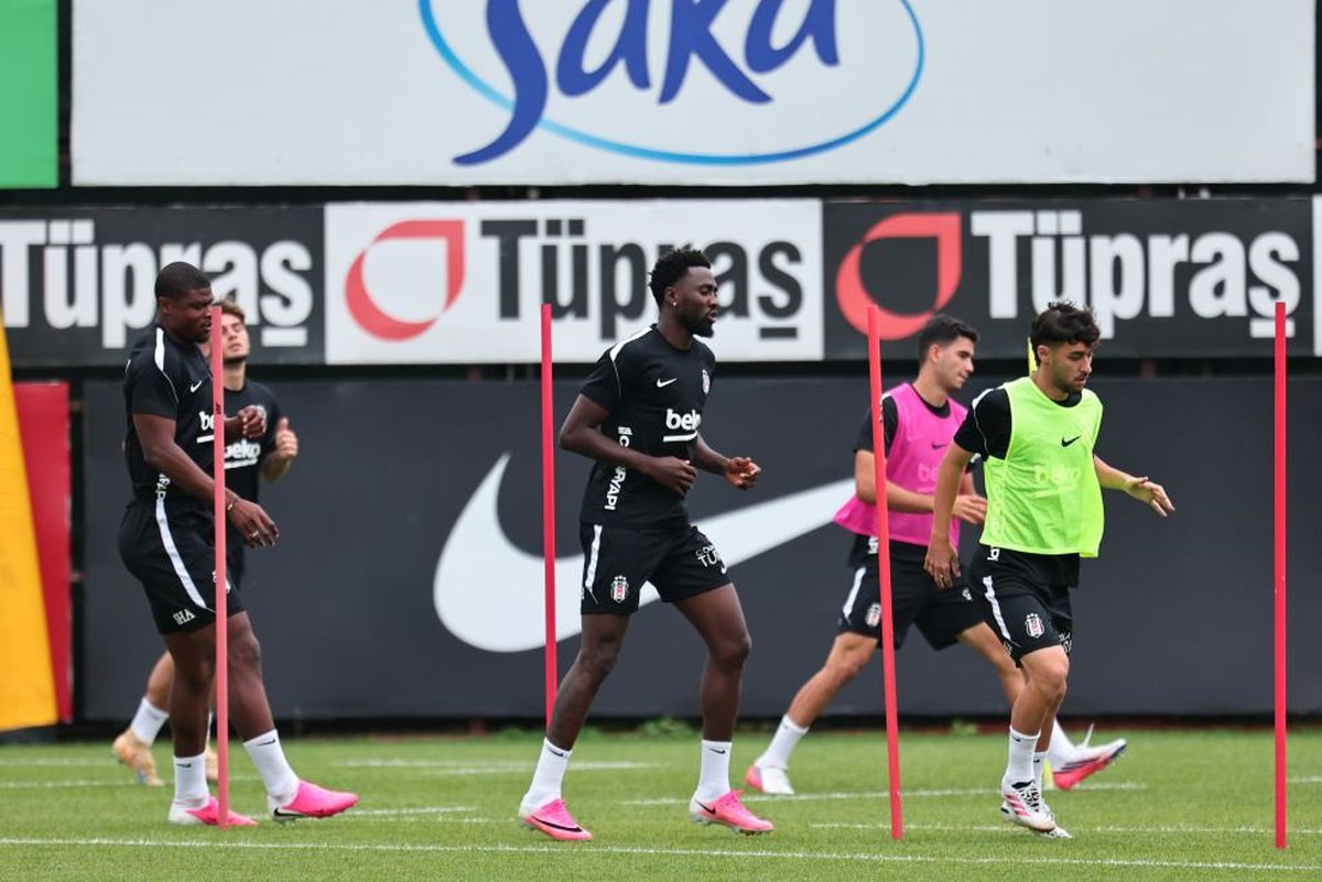 Beşiktaş, Hradec Kralove Maçına Hazırlanıyor