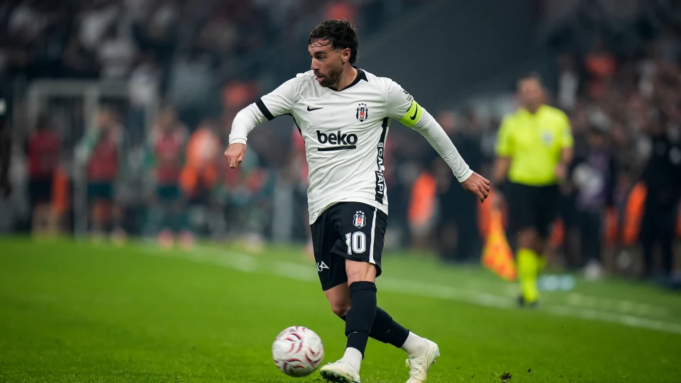Orkun Kökçü Crystal Palace maçında oynayacak mı? Orkun Kökçü sakat mı? | Futbol Haberleri