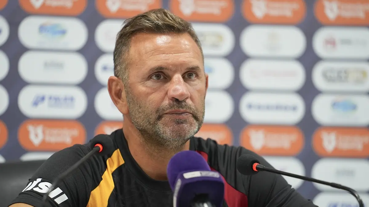 Okan Buruk'tan transfer açıklaması! ''Kadromuz Şampiyonlar Ligi'ne hazır olacak''