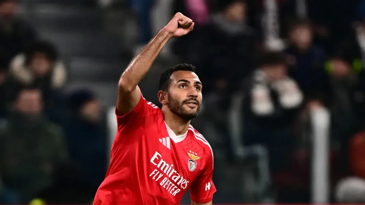 Fenerbahçe'de Transfer Bombası Patlıyor! Benfica’nın Yıldızı Pavlidis İddiası: İşte Masadaki Rakamlar