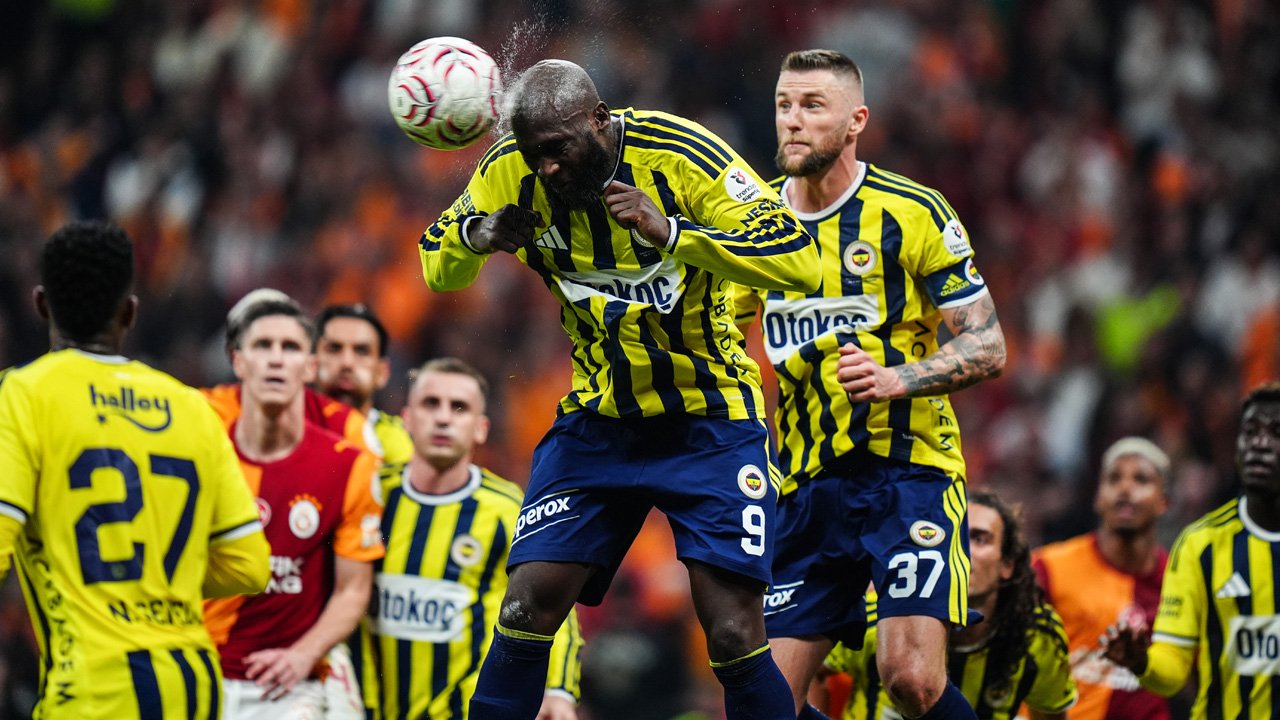 Fenerbahçe, TFF'ye bildirdi: Yeni forma ortaya çıktı