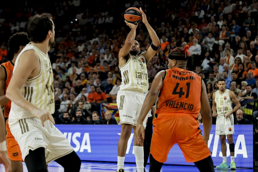 EuroLeague 8’inci haftası: Valencia Basket’e 86 – 78 yenilen Fenerbahçe ikinci mağlubiyetini aldı