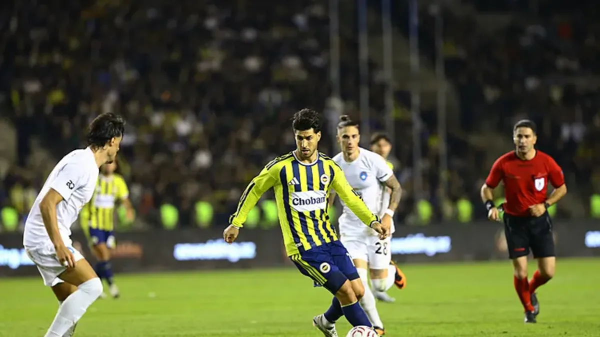 Fenerbahçe’ye kötü haber! 2 ay sahalardan uzak kalacak