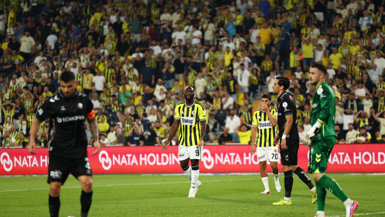 Fenerbahçe’de kilolarıyla dikkat çeken Lukaku ‘form’ tutacak mı?