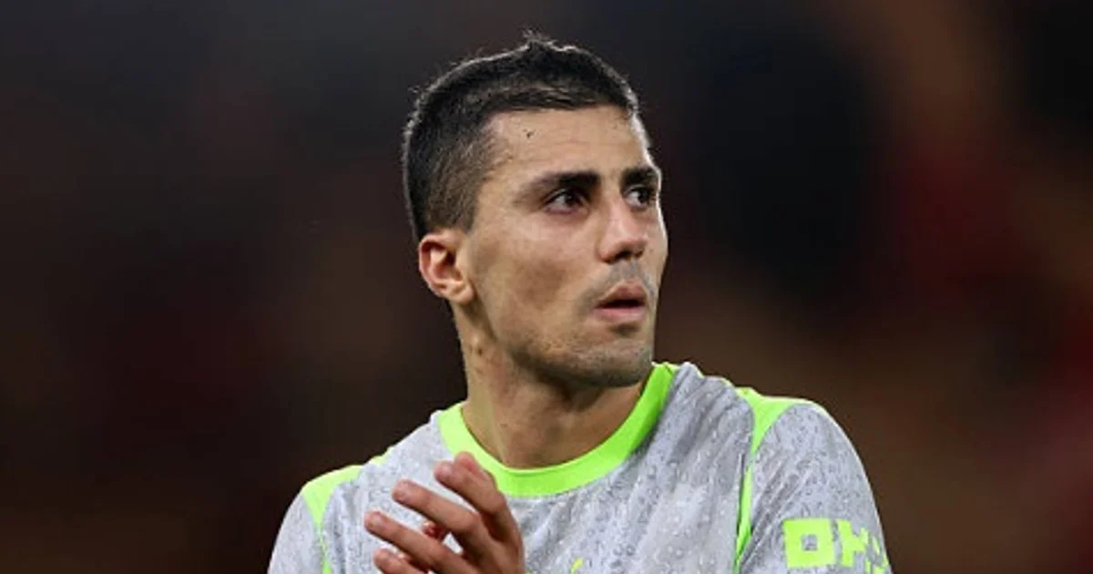 14 Ağustos Transfer Haberleri: Barcelona'nın Rodri için yaptığı 55 milyon sterlinlik teklif reddedildi, Arsenal Marc Pubill'i kadrosuna katamadı.