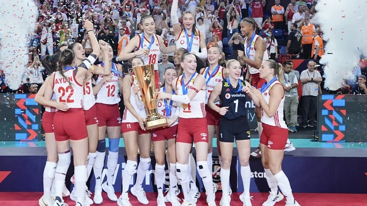 FİLENİN SULTANLARI FİNAL MAÇI CANLI İZLE (2026 AVRUPA ŞAMPİYONASI): İtalya - Türkiye voleybol final maçı ne zaman, saat kaçta, hangi kanalda?…