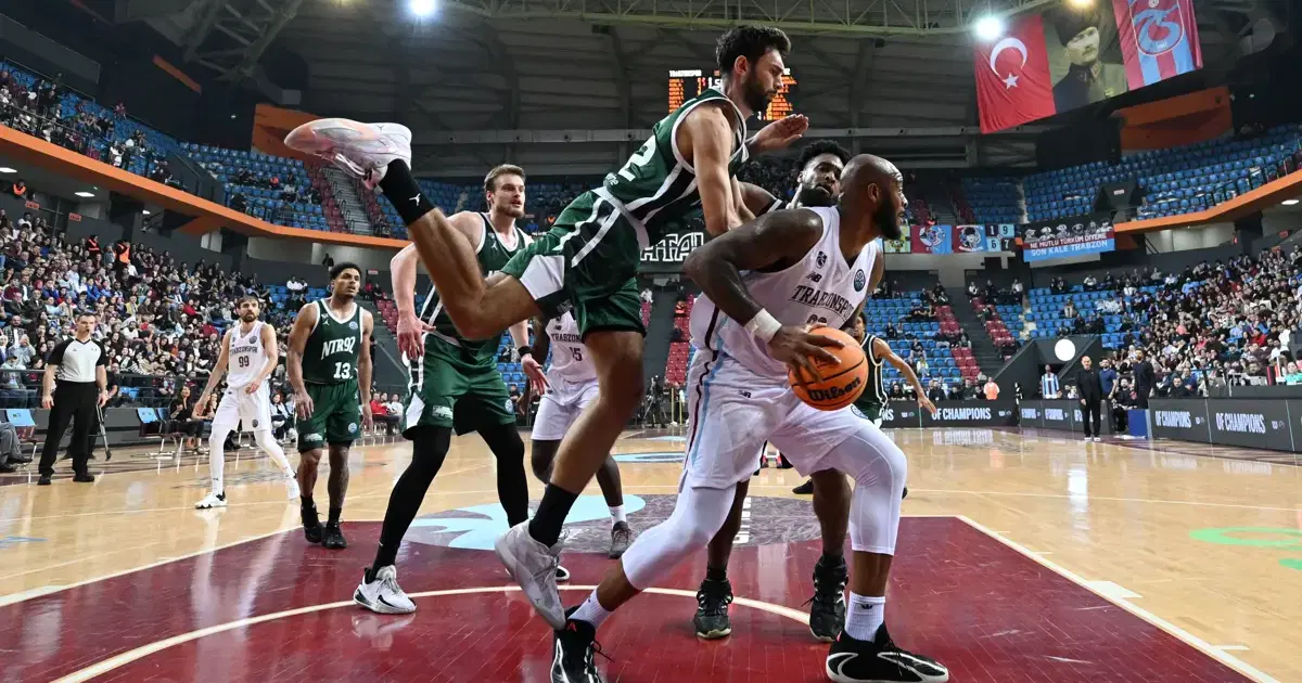Trabzonspor, potada Avrupa yolculuğuna Nanterre'yi uzatmada yenerek başladı