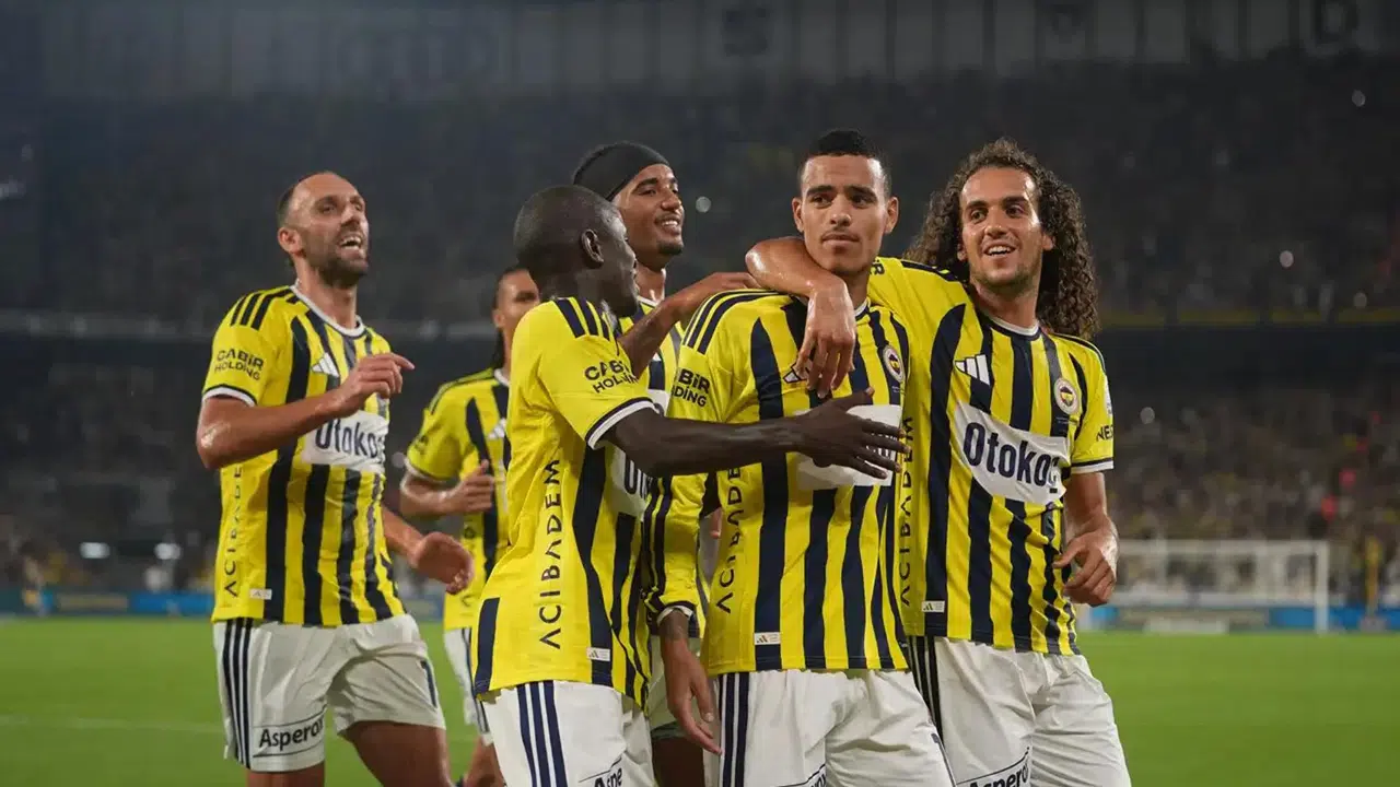 Lyon - Fenerbahçe rövanşı ne zaman, saat kaçta, hangi kanalda? Turu kim geçecek, canlı yayın bilgileri neler?