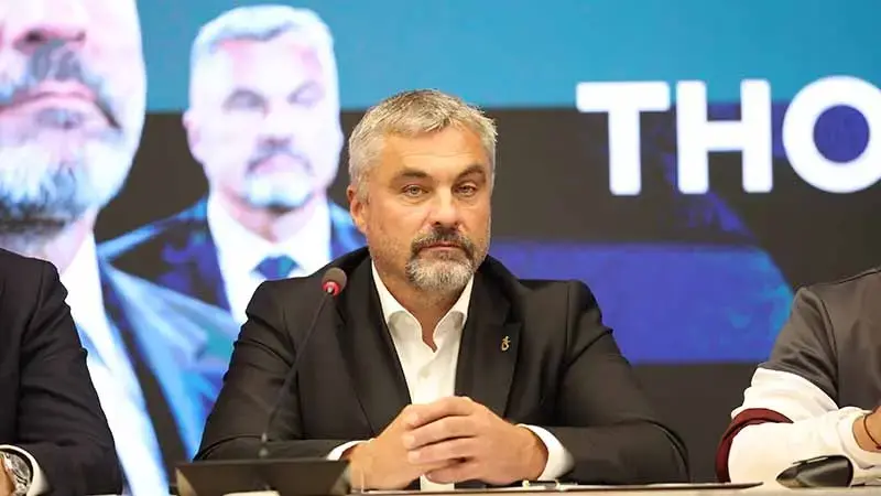 Trabzonspor’da teknik direktör Thomas Reis’e imza töreni