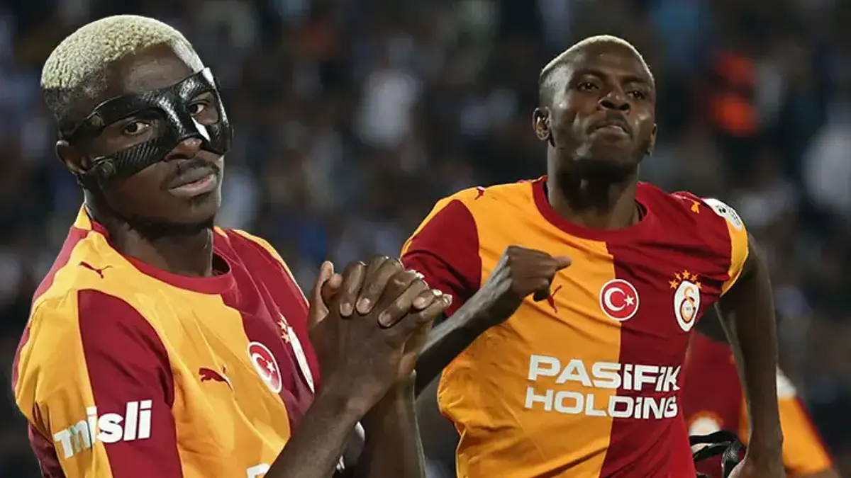 Yeniden peşine düştüler! İngiliz devi Victor Osimhen için geliyor