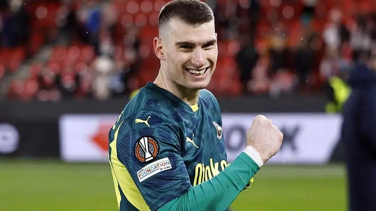 Fenerbahçe'den Barcelona'ya Sürpriz Transfer İddiası: Dominik Livakovic İçin Anlaşma Sağlandı
